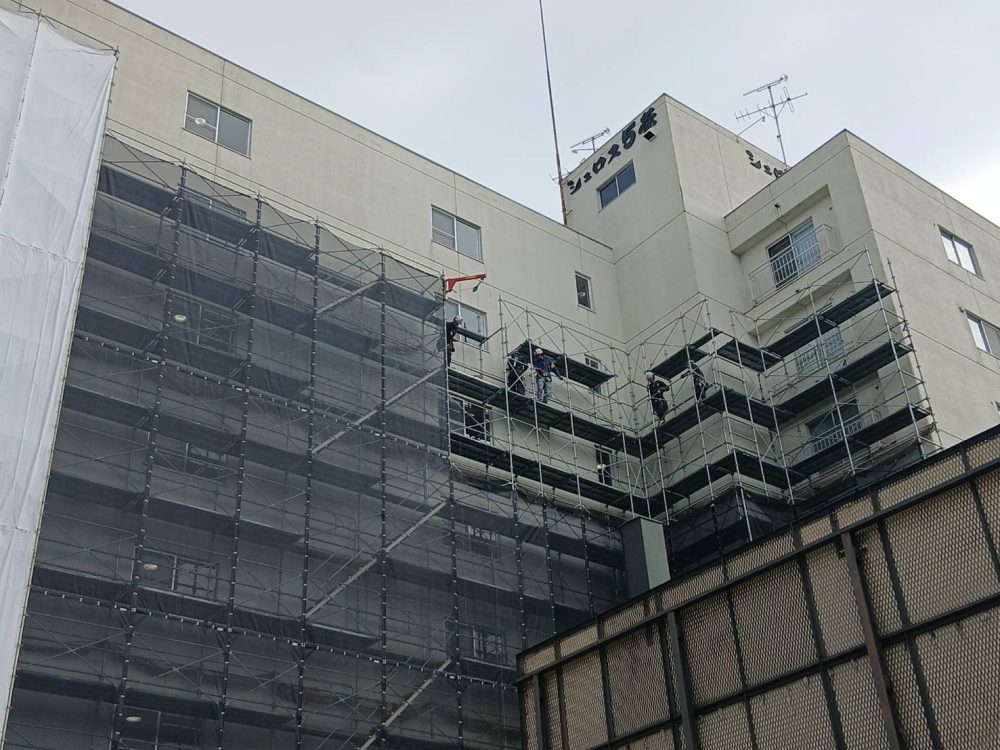枠組足場